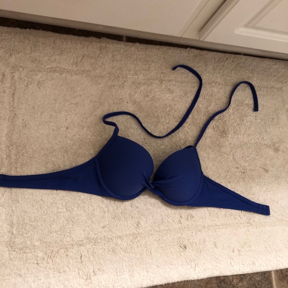 Bikini top